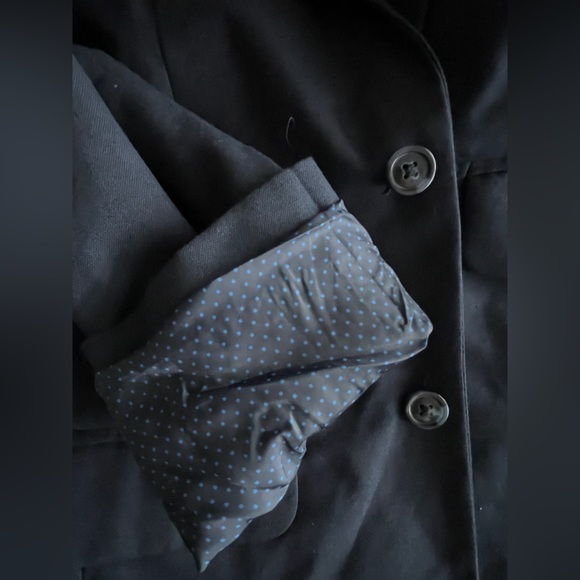 Cat & Jack 12 navy blue blazer. Polka dot inside. Exc cond - Picture 2 of 11